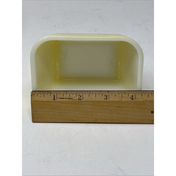 Vintage Pyrex Refrigerator Dish #501-B Yellow 1-1/2 Cup No Lid - Picture 9 of 10